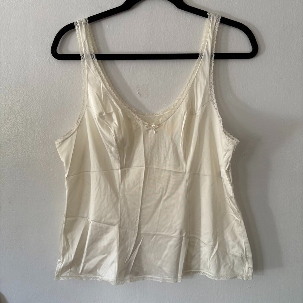 Vanity Fair Off White Slip Top